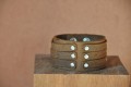 Bracelet cuir de force 3 bandes rivets marron