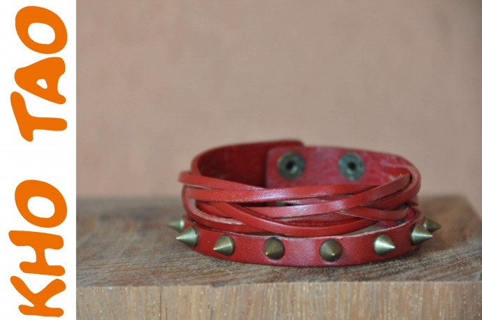 Bracelet en cuir SPIKE PUNK ROCK - rouge