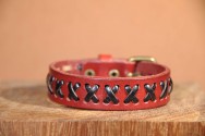 Bracelet en cuir MOTIF CROIX - Noir & rouge - homme & femme