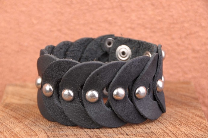 Bracelet cuir MULTI RONDS RIVETS original NOIR